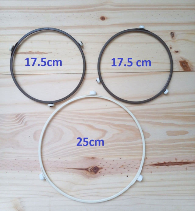 Microwave glass plates 25cm, 27cm, 34cm and roller rings in Microwaves & Cookers in City of Toronto - Image 3