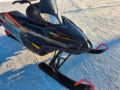 selling my 2006 Arctic Cat M7, nice clean machine, I have had it 4 years and only driven it a few ti...