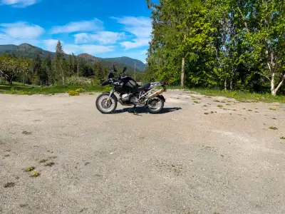 READ FULL AD FOR DETAILED PRICING One mature (50) owner, me, when bought new. I'm only selling it no...