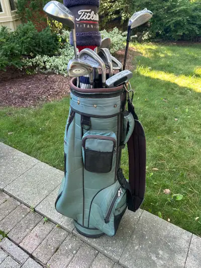 Full set of Golf Clubs RH, View more