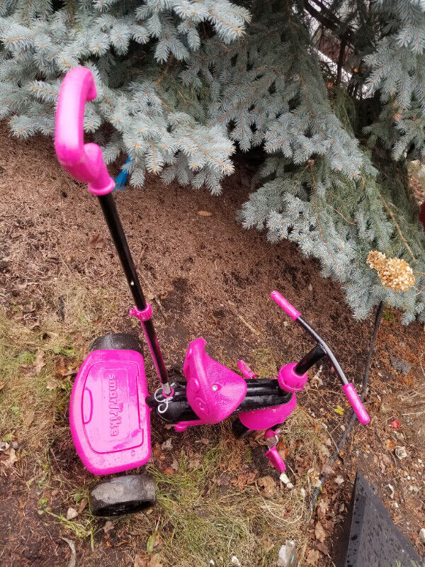 Smart Trike neon pink bicycle in Kids in City of Toronto - Image 3