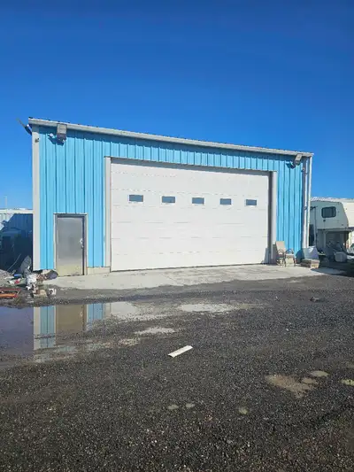 Looking for a good renter to rent a 40x40 shop, heated and concrete floor. Up to 2 acres yard space...