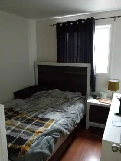 J ai une chambre pour un coloc trenquil et propre