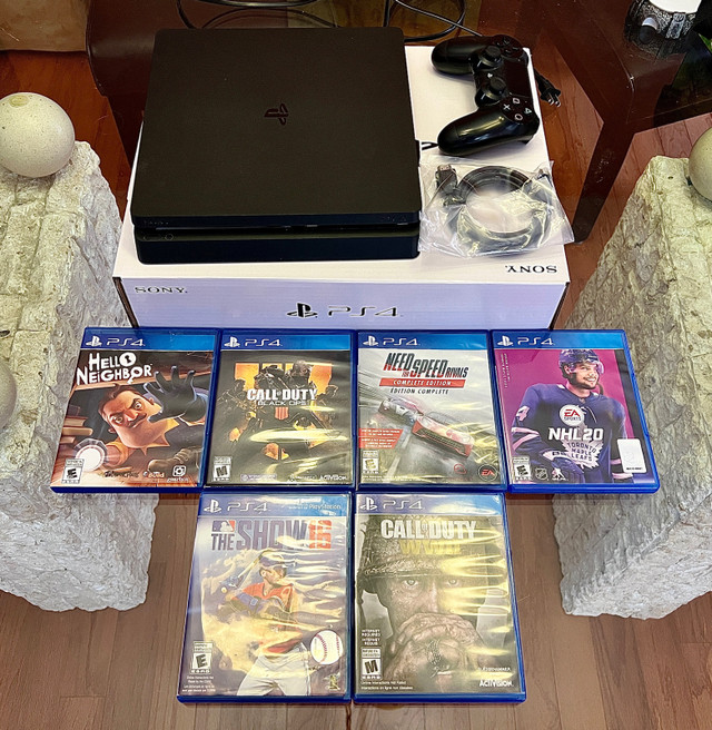 Sony PS4 slim in Sony Playstation 4 in Mississauga / Peel Region - Image 4