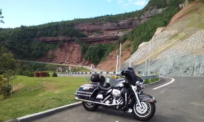 Moteur refait à 129 000 km chez le concessionnaire Harley-Davidson. Moto FLHTC en parfaite condition...
