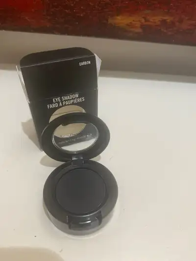 MAC eyeshadow Carbon, View more