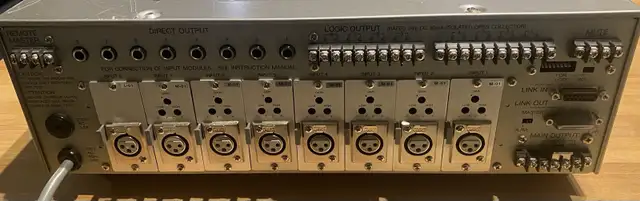 TOA AX-1000 Automatic Microphone Mixer in Pro Audio & Recording Equipment in City of Toronto - Image 5