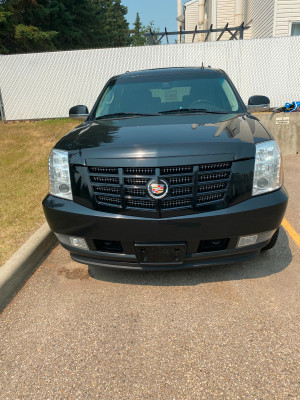 2013 Cadillac Escalade Luxury