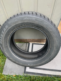 Blizzak WS 80 225/65R17