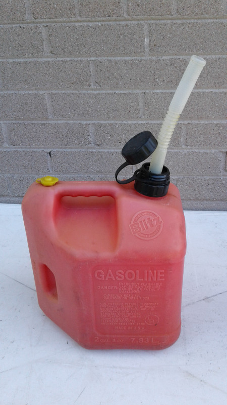 Gas Cans, Fuel Cans, Jerry Cans in Outdoor Tools & Storage in City of Toronto - Image 3
