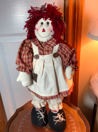 Sweet Raggedy Ann Stand Up Doll 