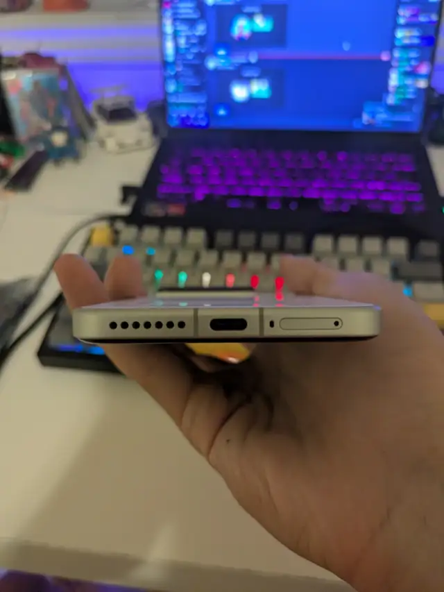 *READ* Xiaomi 15 Pro 256GB — MINT CONDITION in Cell Phones in Markham / York Region - Image 7