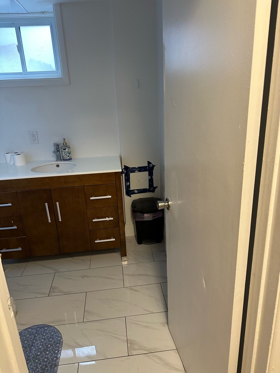 One bedroom large bright 1