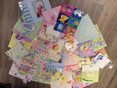 Lot de sacs cadeau pour bébé, View more