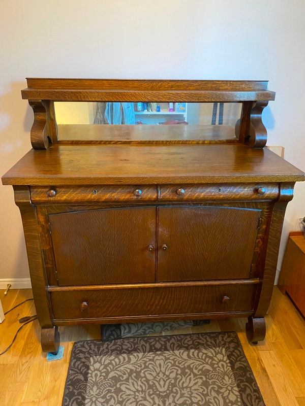 Antique buffet/sideboard, pedestal table, 4 chairs Dining Tables