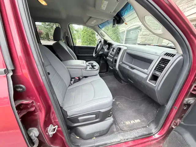 Dodge RAM 1500 2014