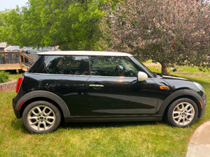 2016 MINI Cooper -