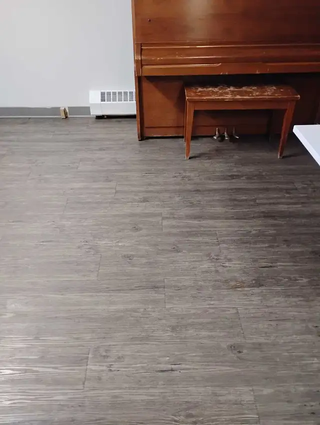 Flooring installer 30 years experience 505382064064440325