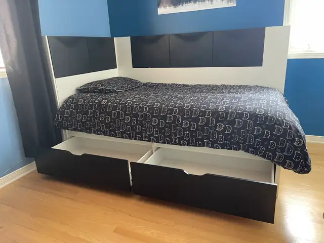 Lit simple IKEA in Beds & Mattresses in Longueuil / South Shore - Image 3