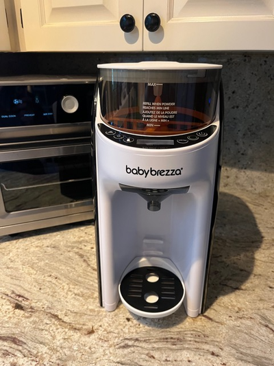 Baby Brezza Formula Pro Advanced PLEASE READ, View more
