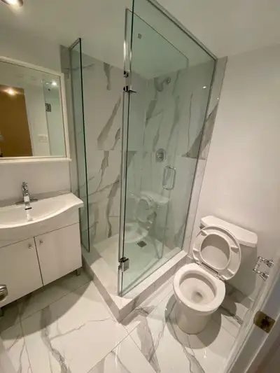 Master Room 1 In Basement Near Seneca College Finch/Don Mills