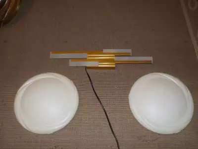 LAMPES COIFFEUSE, ÉPILATION, MAQUILLAGE..., View more