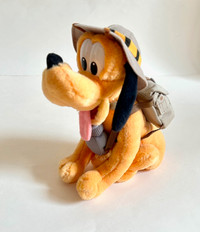 Disney -Pluto de peluche vêtu safari, Animal Kingdom, comme neuf