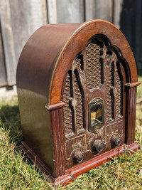 Vintage radio reproduction GE