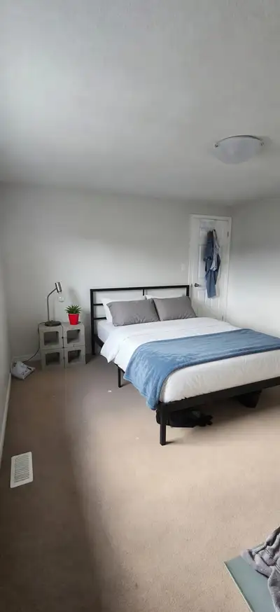 I have bedroom Available in huron area. Washroom shared. Couples or students welcomes. You can use i...