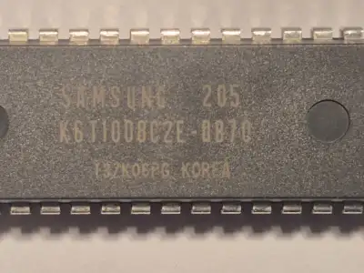 Samsung K6T1008C2E-DB70 IC SRAM, 128Kx8 70ns CMOS PDIP32 x10, View more