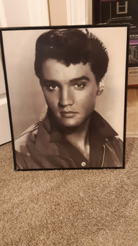 Elvis presley picture in good shape