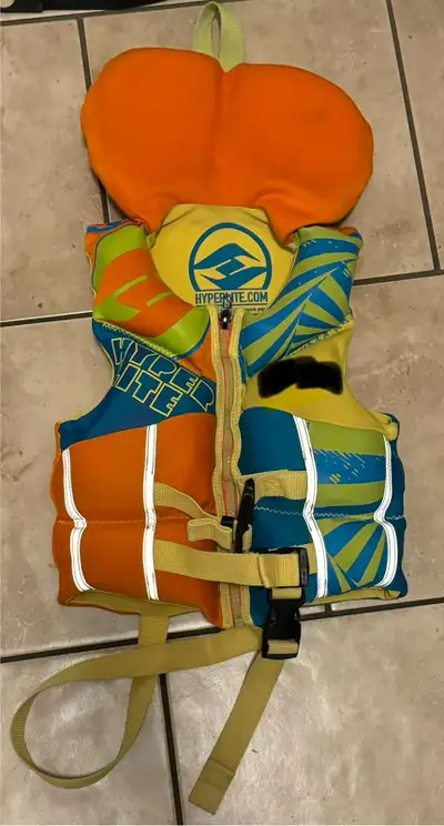 Life vest for kids (31 - 60 lb), View more