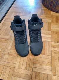 Men's & Boys Supra Shoes Size 10.5