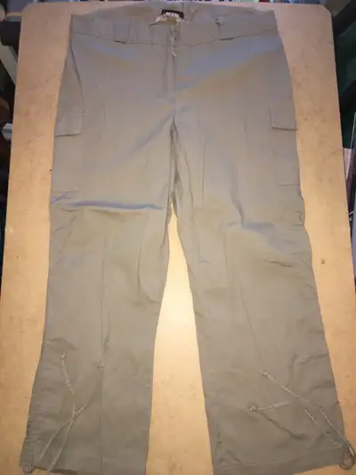 Cargo pants, View more