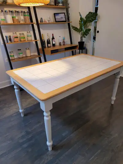 Table bois massif 4p/6p, View more
