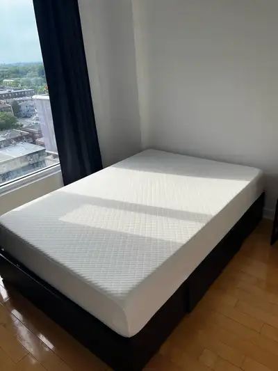 lit double KL et matelas, View more