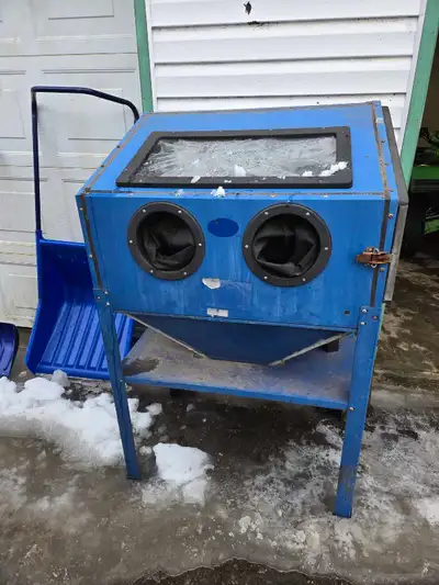 sand blasting cabinet , View more