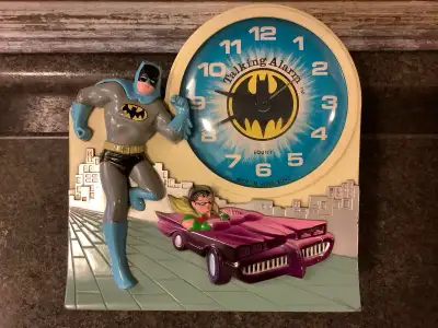 VINTAGE 1974 WORKING BATMAN AND ROBIN TALKING ALARM CLOCK, View more