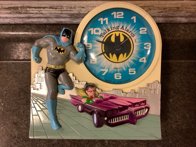 VINTAGE 1974 WORKING BATMAN AND ROBIN TALKING ALARM CLOCK in Toys & Games in London