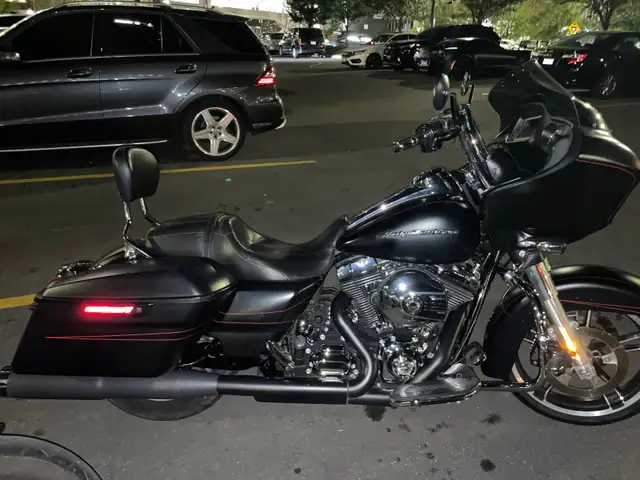 2015 Harley Davison’s road glide special,  103 twin cam in Touring in Mississauga / Peel Region - Image 5