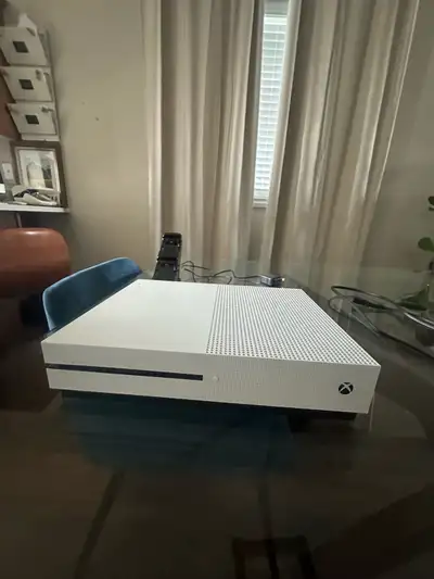 Xbox One S, View more