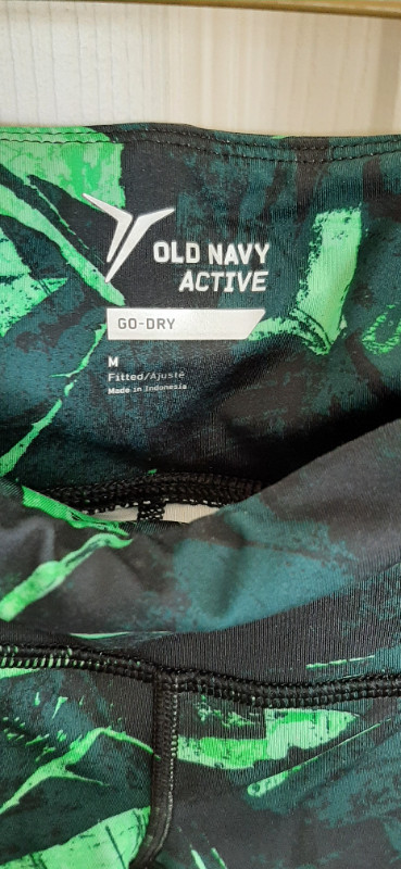Old Navy Active Wear in Women's - Bottoms in Regina - Image 3