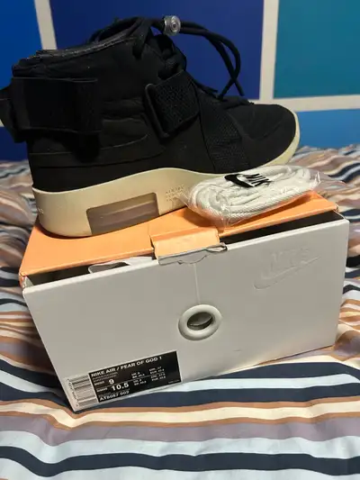 Nike air FOG black size 9 , View more