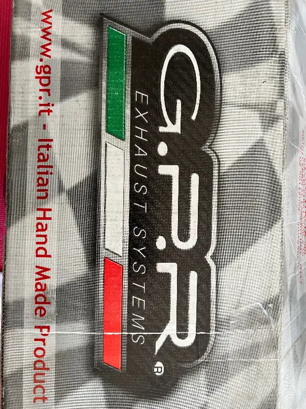 Kawasaki ZX 6 r 636 GPR Performance Exhaust System Slip on Pipe in Other in Barrie - Image 11