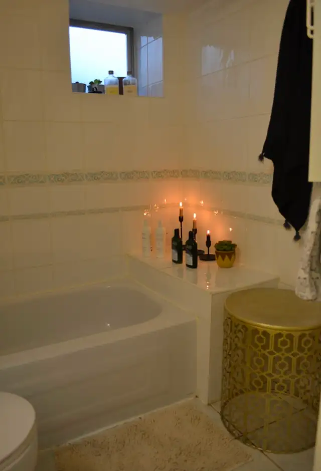 2b 1 bath Garden level suite in Canyon Heights in North Van in Long Term Rentals in North Shore - Image 6