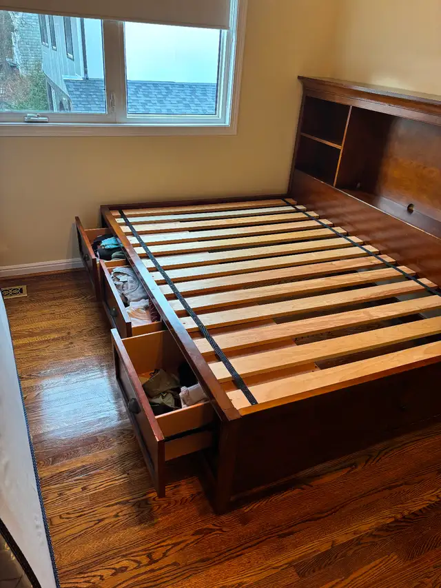 Bookcase double bed in Beds & Mattresses in Mississauga / Peel Region - Image 3