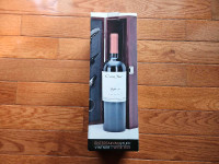 Brand New Vintner Wine Box With 4 Accessories 