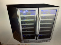 Brand new Edgestar 56 bottle dual zone wine fridge 