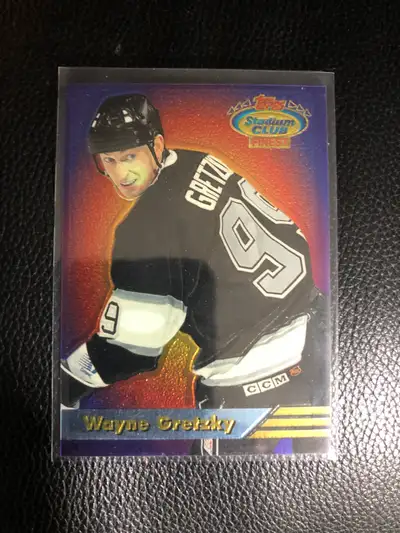 1993 Topps finest Wayne Gretzky foil insert card mint condition, View more