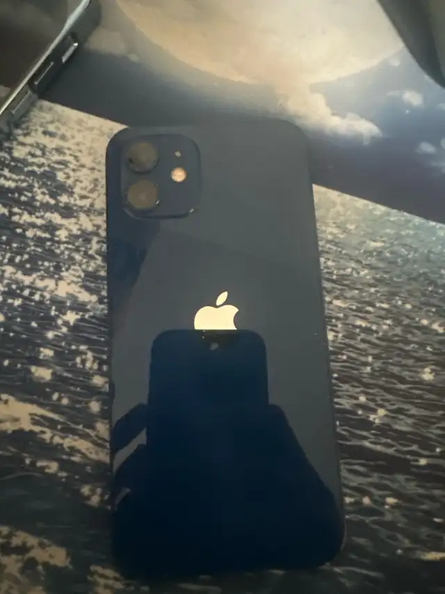 iphone 12 pro410021167702353922